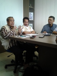 Konvensi Pers di Kantor Pusat Patani